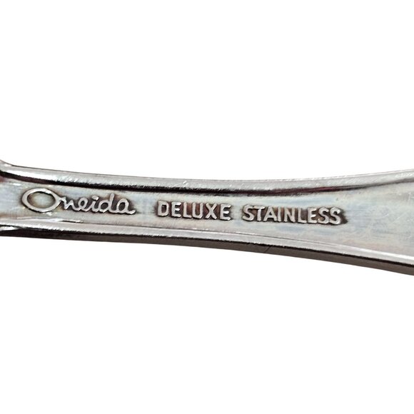 4 Oneida Deluxe Mozart Teaspoon 6" scalloped edge baroque scrolls 80s vtg stainl - Picture 6 of 10